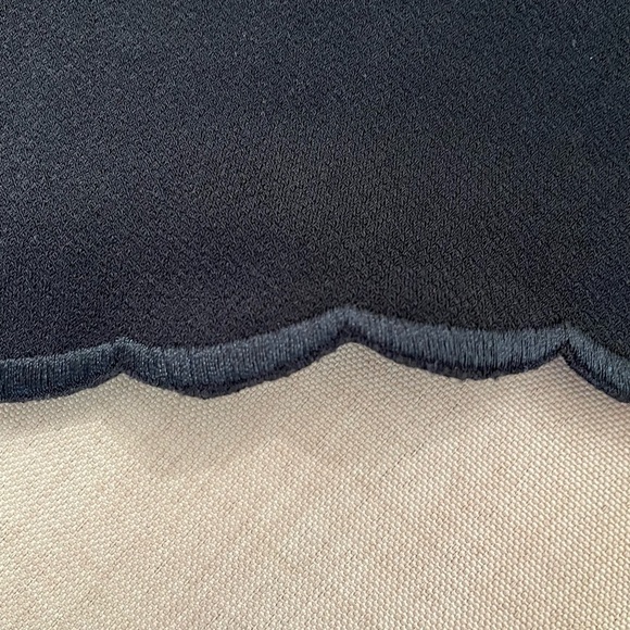 Ann Taylor women’s black long bell sleeve size LP pullover blouse black - Picture 6 of 6